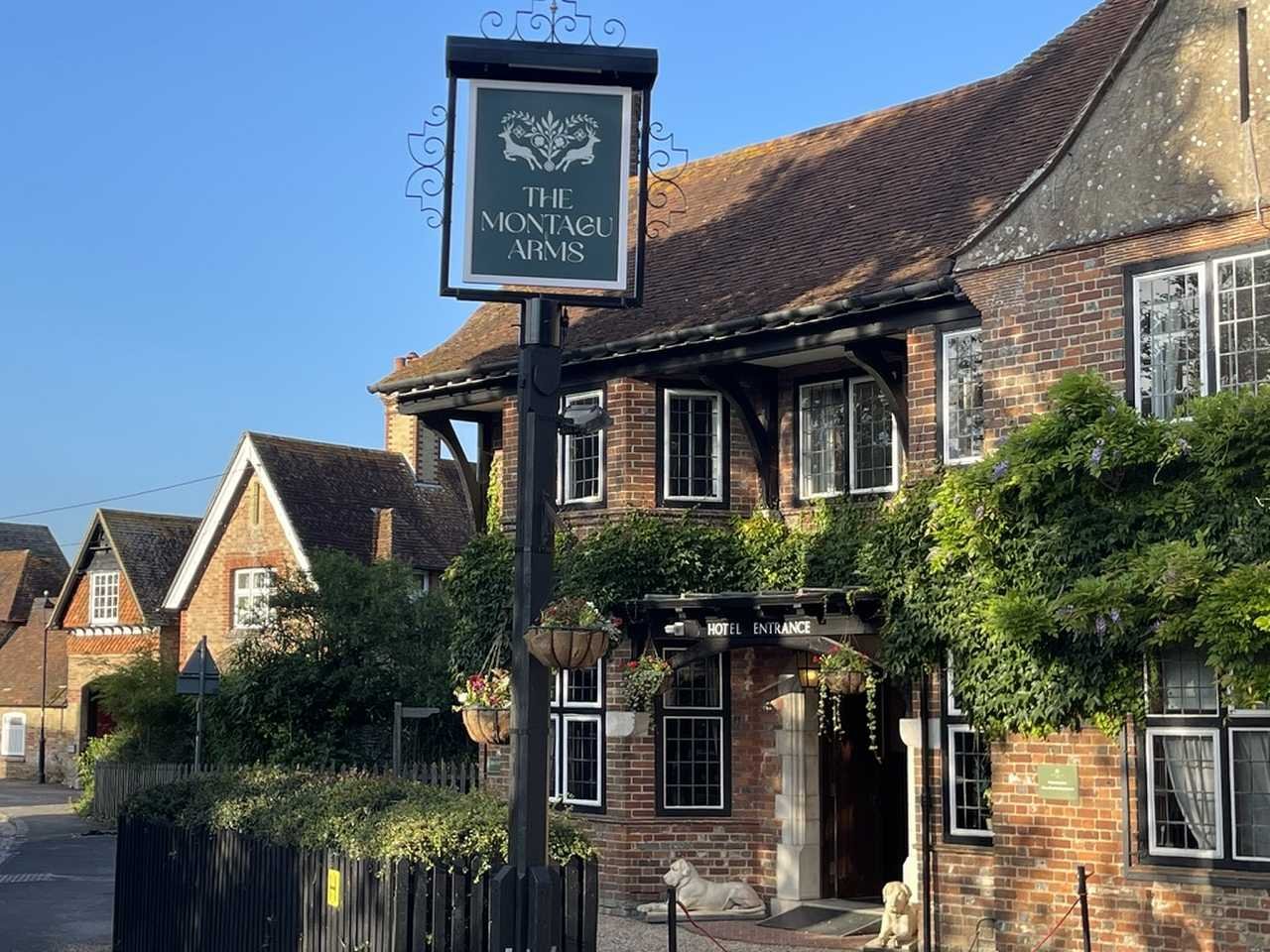 The Montagu Arms Hotel review, New Forest, England The Montagu Arms Hotel review, New Forest, England