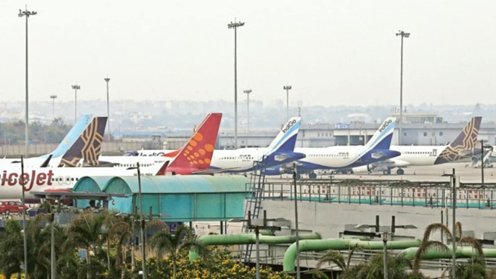 Global Microsoft outage impacts Indigo, Akasa, Spicejet, Air India ops, airport services | Business News Global Microsoft outage impacts Indigo, Akasa, Spicejet, Air India ops, airport services | Business News