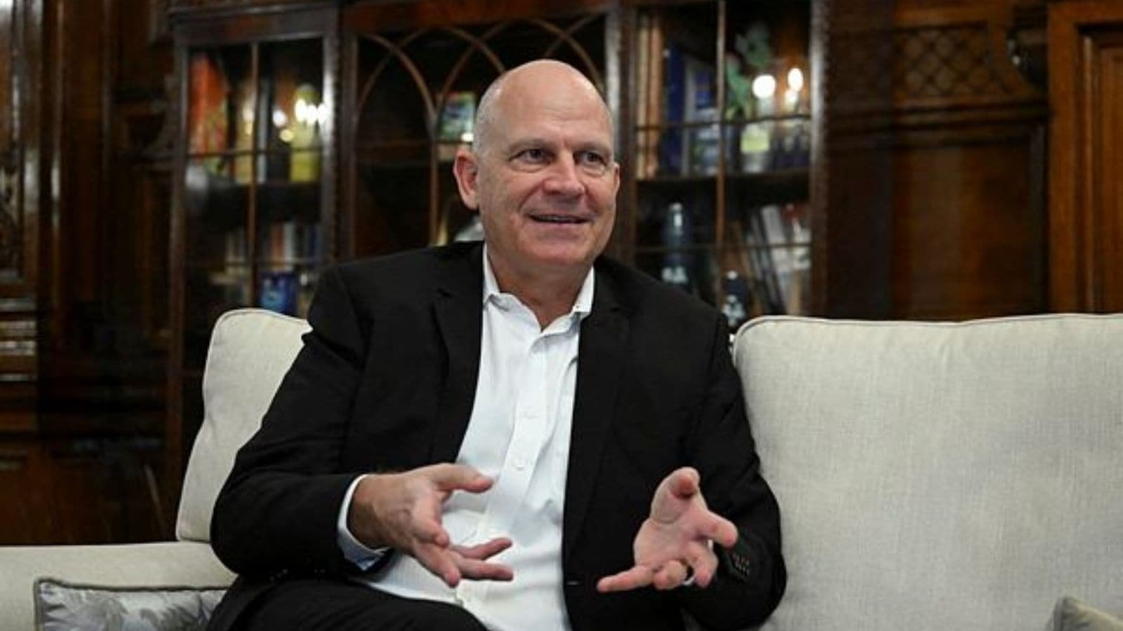 Air India CEO Campbell Wilson to step down as Air India Express chairman, to be replaced by CCO Nipun Aggarwal | Business News Air India CEO Campbell Wilson to step down as Air India Express chairman, to be replaced by CCO Nipun Aggarwal | Business News